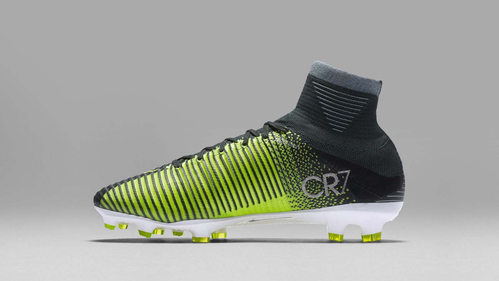 mercurial cr7 verdes