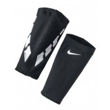 Caneleira de Fútbol NIKE Guard Lock Elite Sleeves SE0173-011